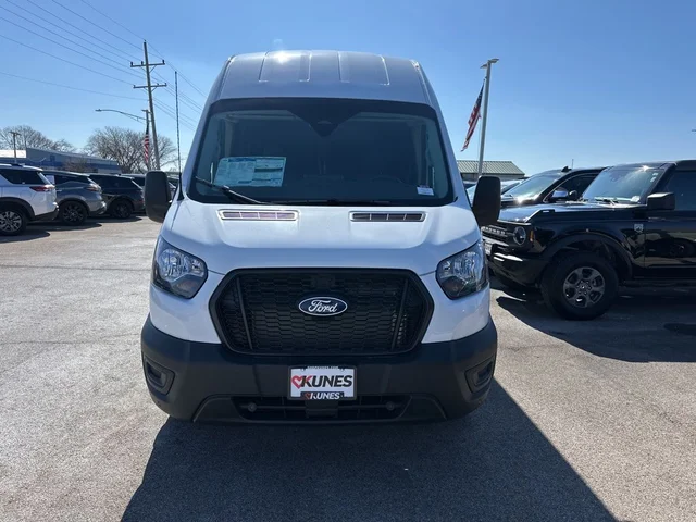 Nuevos FORD TRANSIT-350 à Estados chez autogozo