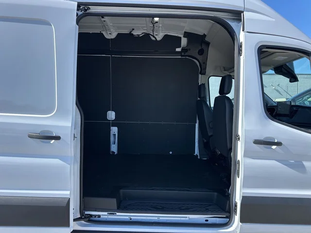 Nuevos FORD TRANSIT-350 à Estados chez autogozo