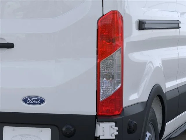 Nuevos FORD TRANSIT-250 at Maplecrest Ford Lincoln of Union in Vauxhall