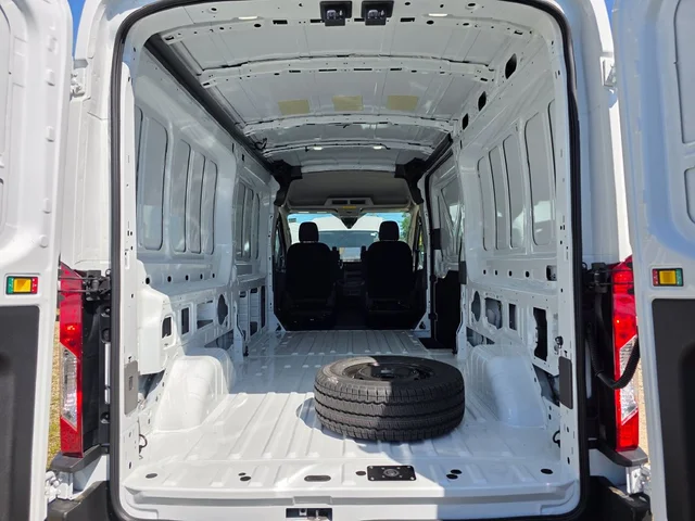 Nuevos FORD TRANSIT-250 à Estados chez autogozo