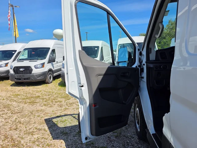 Nuevos FORD TRANSIT-250 à Estados chez autogozo