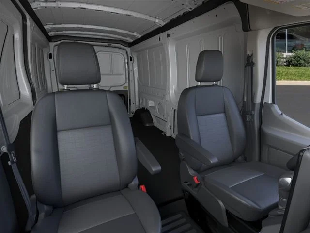 Nuevos FORD TRANSIT-250 at Maplecrest Ford Lincoln of Union in Vauxhall