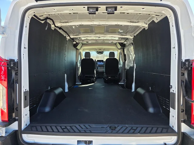 Nuevos FORD TRANSIT-250 à Estados chez autogozo
