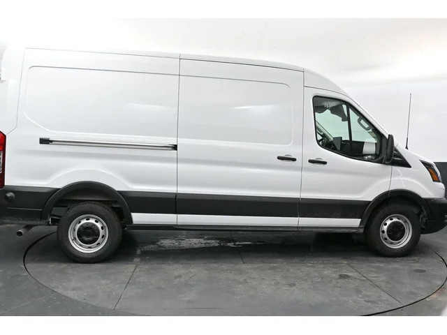 Nuevos FORD TRANSIT-250 à Estados chez autogozo