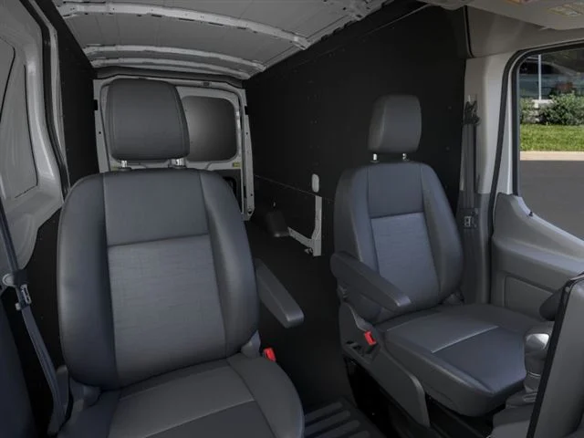Nuevos FORD TRANSIT-250 at Maplecrest Ford Lincoln of Union in Vauxhall