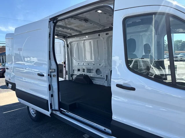 Nuevos FORD TRANSIT-250 à Estados chez autogozo