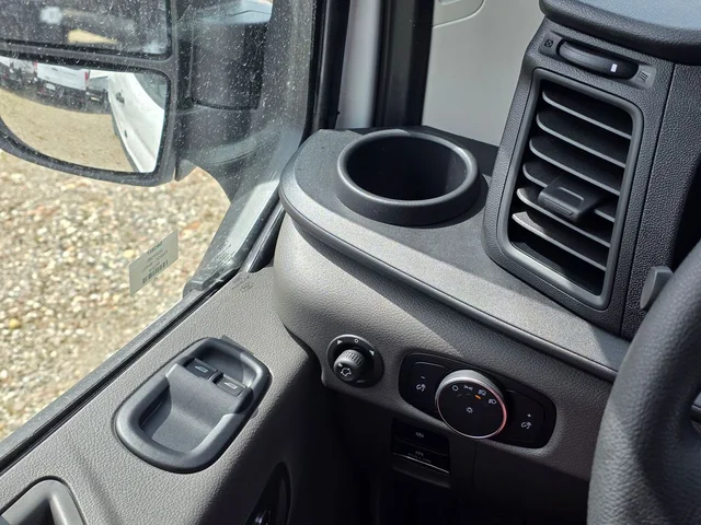 Nuevos FORD TRANSIT-250 à Estados chez autogozo
