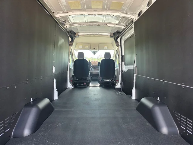 Nuevos FORD TRANSIT-250 à Estados chez autogozo