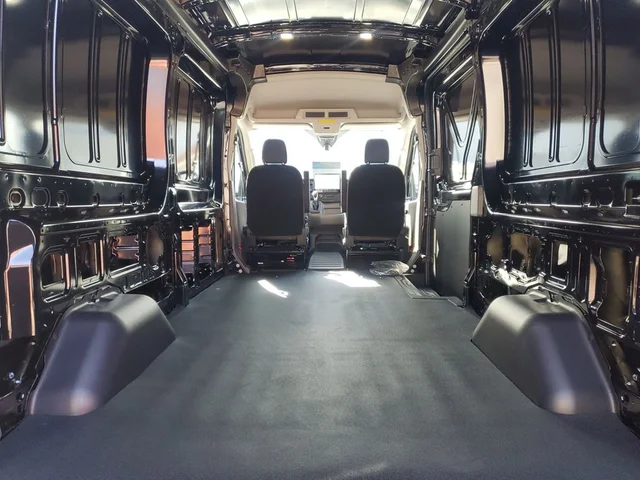 Nuevos FORD TRANSIT-250 à Estados chez autogozo