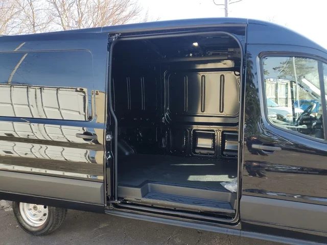 Nuevos FORD TRANSIT-250 à Estados chez autogozo