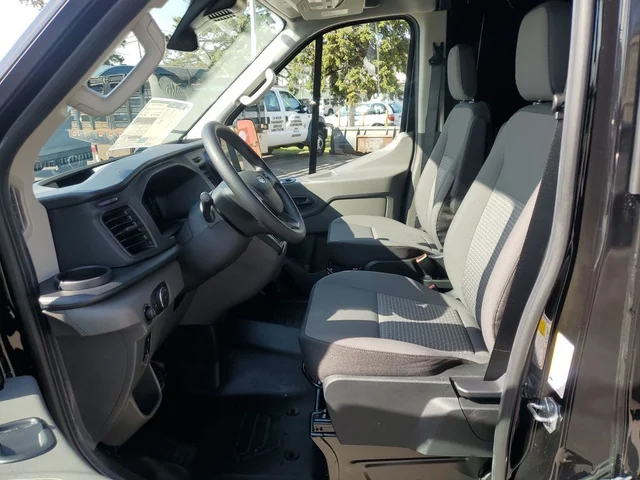 Nuevos FORD TRANSIT-250 à Estados chez autogozo