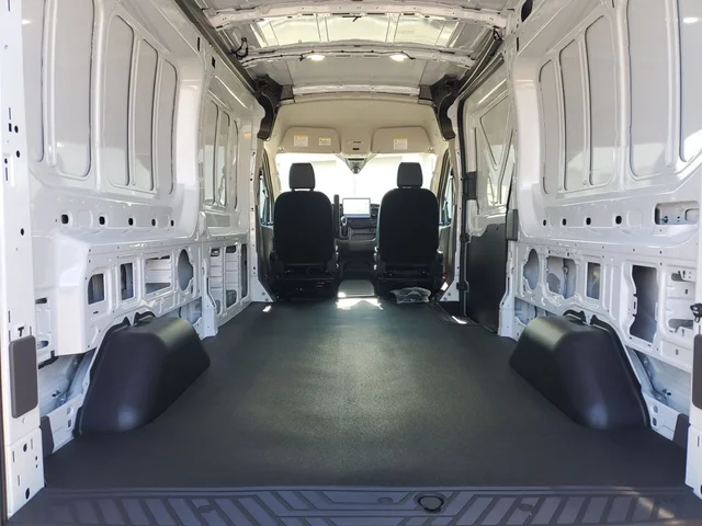 Nuevos FORD TRANSIT-250 à Estados chez autogozo