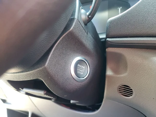 Nuevos FORD TRANSIT-250 à Estados chez autogozo