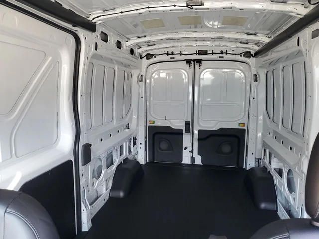 Nuevos FORD TRANSIT-250 à Estados chez autogozo