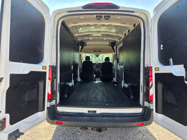 SEMINUEVOS FORD Transit-250 a Estados en autogozo