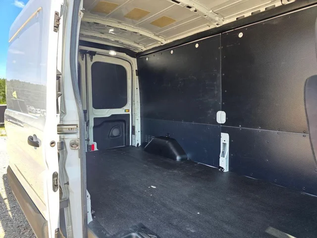 SEMINUEVOS FORD Transit-250 a Estados en autogozo