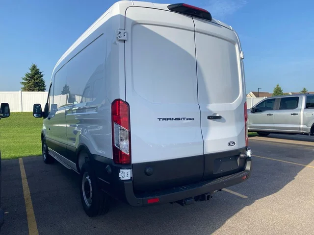 Nuevos FORD TRANSIT-250 à Estados chez autogozo