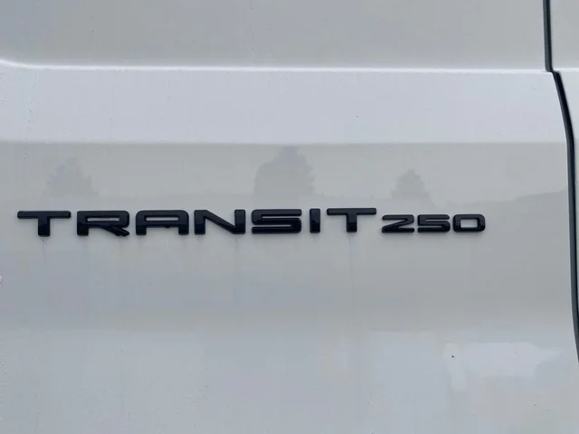 Nuevos FORD TRANSIT-250 à Estados chez autogozo