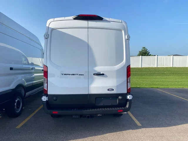 Nuevos FORD TRANSIT-250 à Estados chez autogozo
