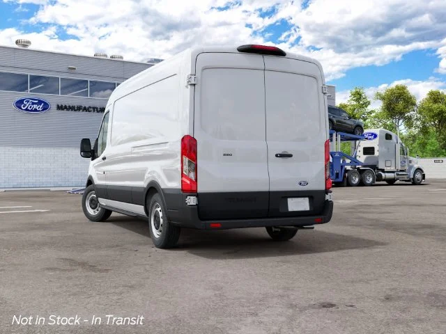 Nuevos FORD TRANSIT-250 à Estados chez autogozo