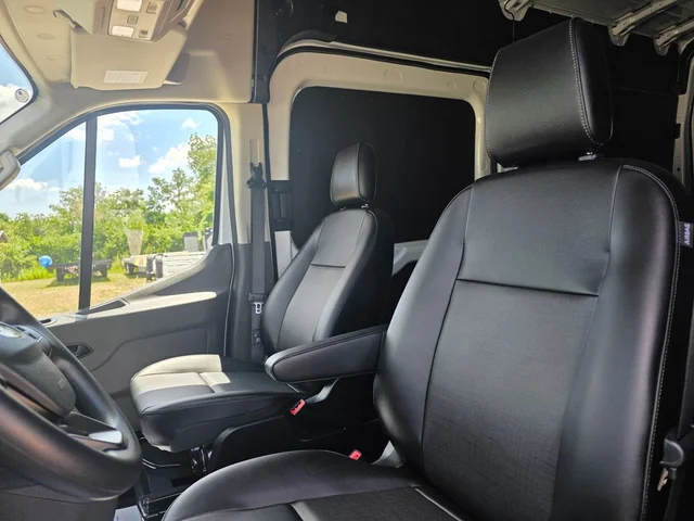 Nuevos FORD TRANSIT-250 à Estados chez autogozo