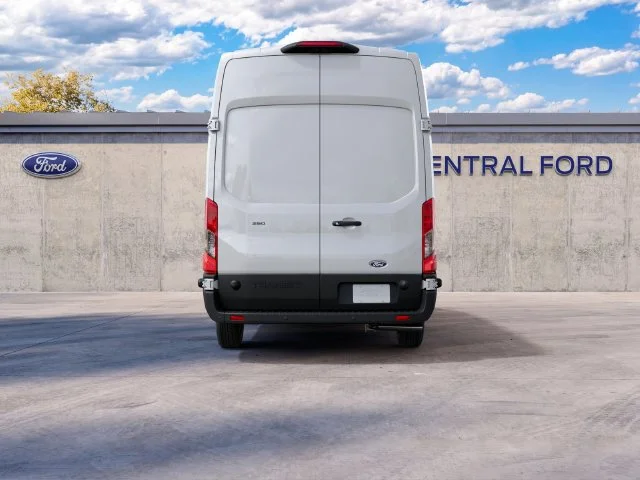 Nuevos FORD TRANSIT-250 à Estados chez autogozo