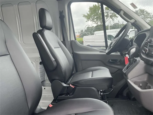 Nuevos FORD TRANSIT-250 at Huntersville Ford in Huntersville