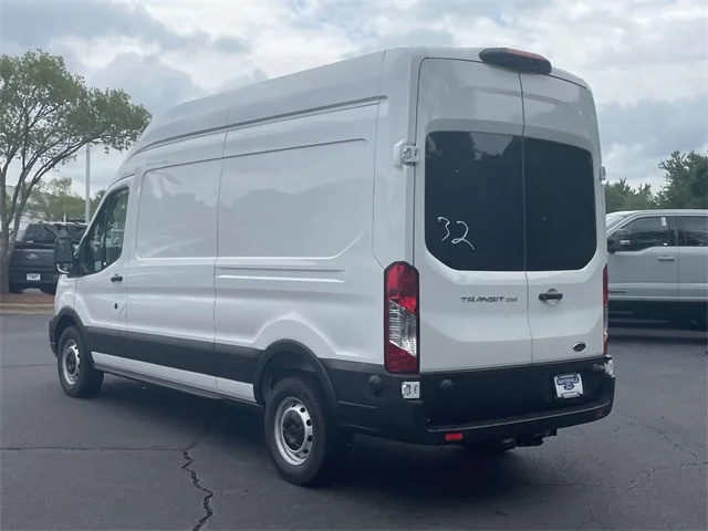 Nuevos FORD TRANSIT-250 at Huntersville Ford in Huntersville