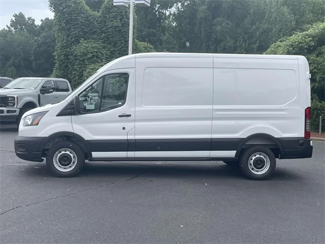 Nuevos FORD TRANSIT-250 at Huntersville Ford in Huntersville