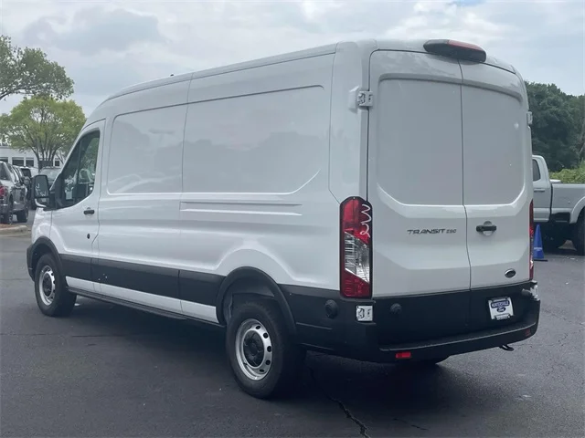 Nuevos FORD TRANSIT-250 at Huntersville Ford in Huntersville