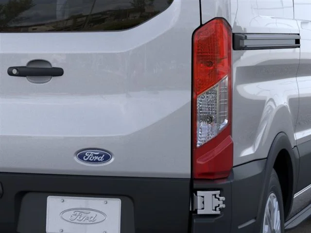 Nuevos FORD TRANSIT-250 at Maplecrest Ford Lincoln of Union in Vauxhall