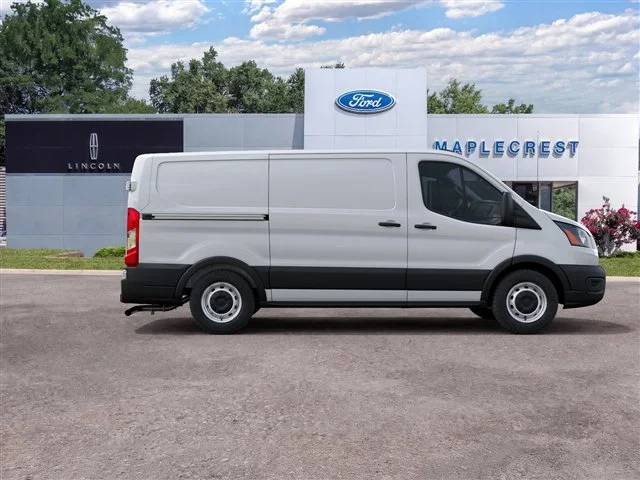 Nuevos FORD TRANSIT-250 at Maplecrest Ford Lincoln of Union in Vauxhall