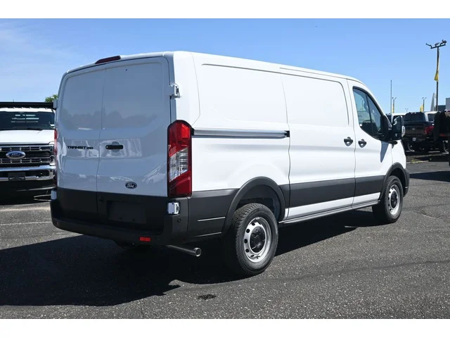 Nuevos FORD TRANSIT-250 à Estados chez autogozo