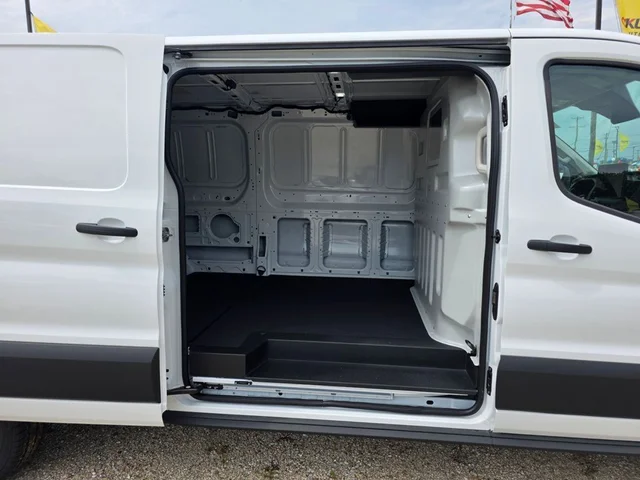 Nuevos FORD TRANSIT-250 à Estados chez autogozo