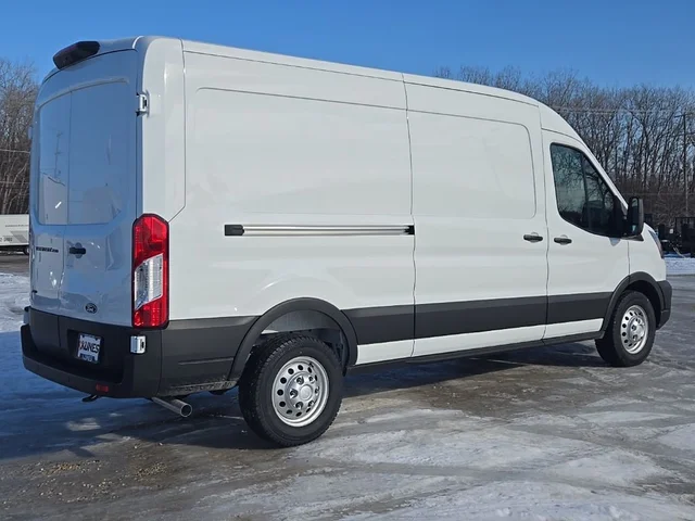 Nuevos FORD TRANSIT-250 à Estados chez autogozo