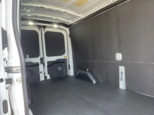 Nuevos FORD TRANSIT-250 à Estados chez autogozo