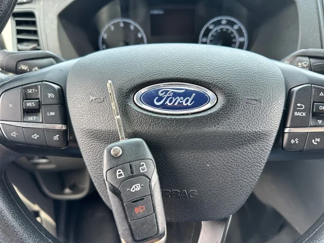 SEMINUEVOS FORD Transit-250 a Estados en autogozo