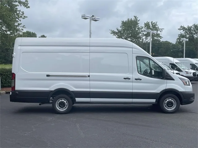 Nuevos FORD TRANSIT-250 at Huntersville Ford in Huntersville
