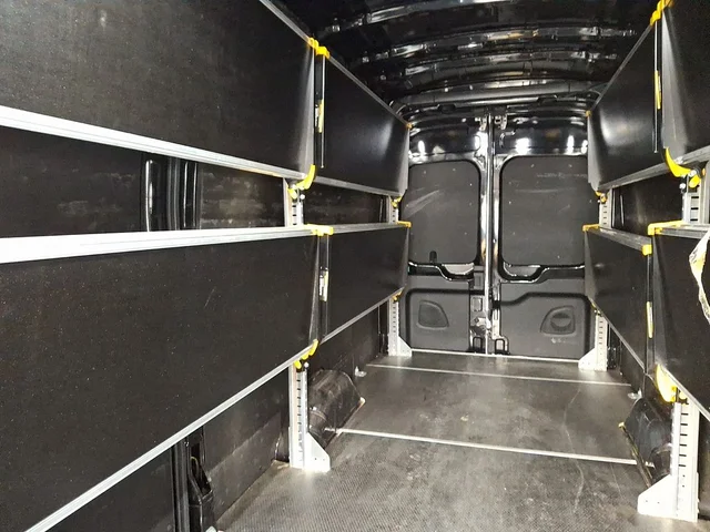 SEMINUEVOS FORD Transit-250 a Estados en autogozo