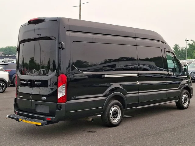 SEMINUEVOS FORD Transit-250 a Estados en autogozo