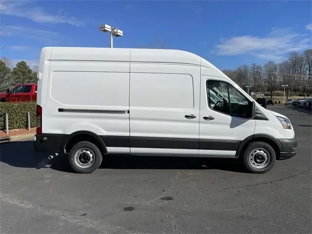 Nuevos FORD TRANSIT-350 at Huntersville Ford in Huntersville