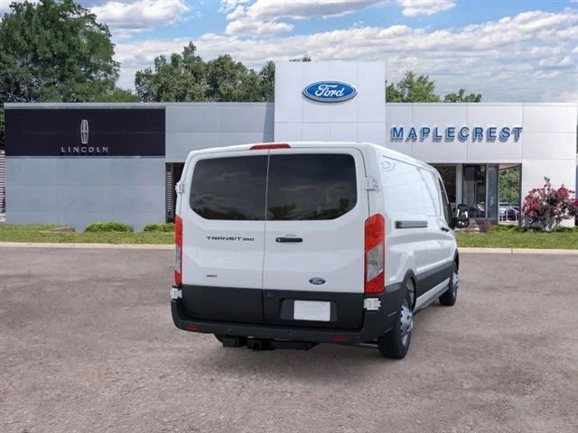 Nuevos FORD TRANSIT-350 at Maplecrest Ford Lincoln of Union in Vauxhall