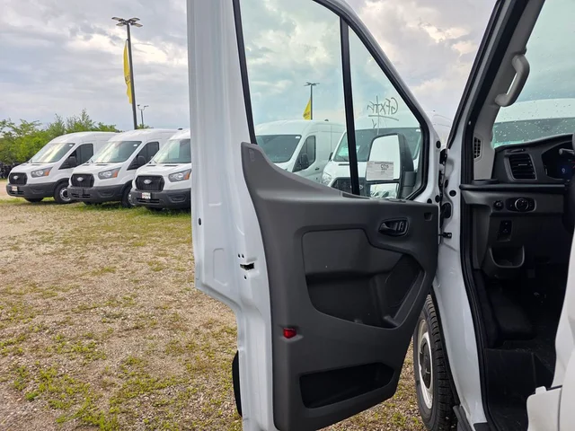 Nuevos FORD TRANSIT-350 à Estados chez autogozo