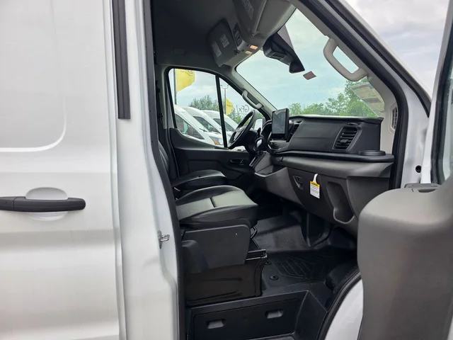 Nuevos FORD TRANSIT-350 à Estados chez autogozo