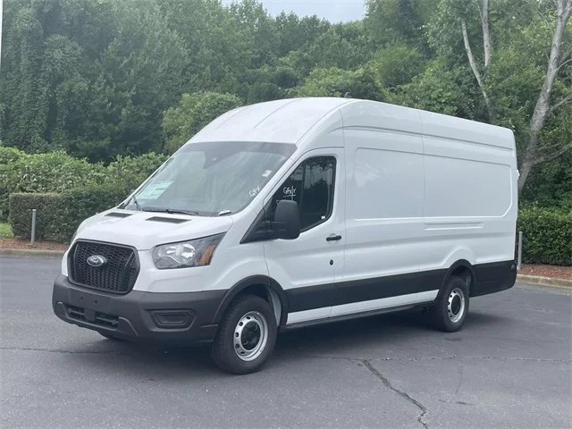 Nuevos FORD TRANSIT-350 at Huntersville Ford in Huntersville