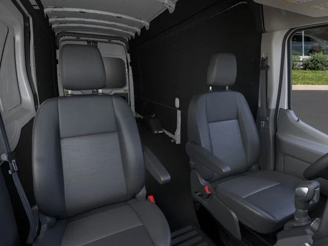 Nuevos FORD TRANSIT-350 at Maplecrest Ford Lincoln of Union in Vauxhall