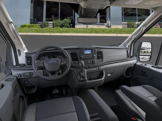 Nuevos FORD TRANSIT-350 at Maplecrest Ford Lincoln of Union in Vauxhall