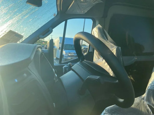 Nuevos FORD TRANSIT-350 à Estados chez autogozo
