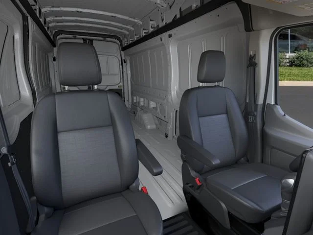 Nuevos FORD TRANSIT-350 at Maplecrest Ford Lincoln of Union in Vauxhall