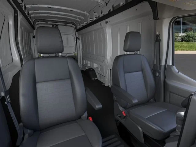 Nuevos FORD TRANSIT-350 at Maplecrest Ford Lincoln of Union in Vauxhall